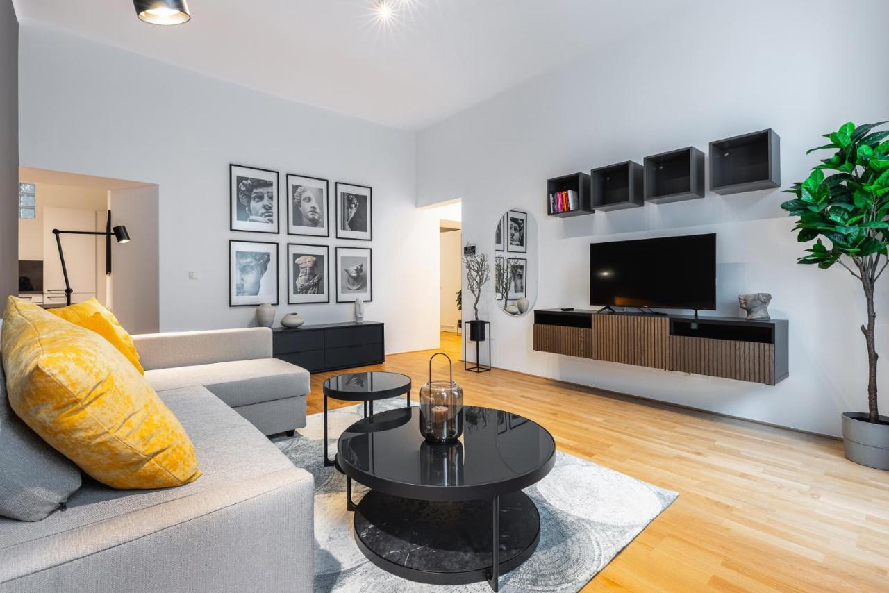 Trendy Apt With - Smart Tv, Coffee Machine In Meidling Viena Exterior foto