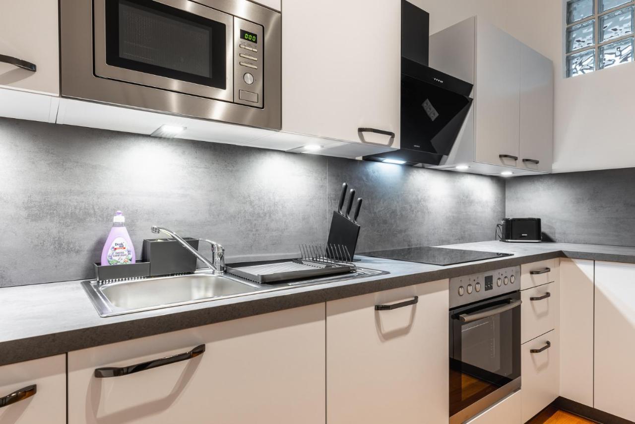 Trendy Apt With - Smart Tv, Coffee Machine In Meidling Viena Exterior foto